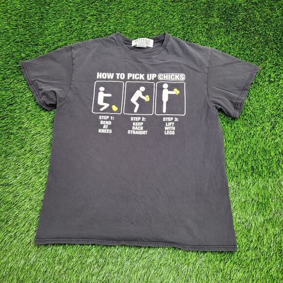 Vintage Funny Chicken Shirt M/L 21x25 Humor Faded Crop Y2K - Picture 1 of 14